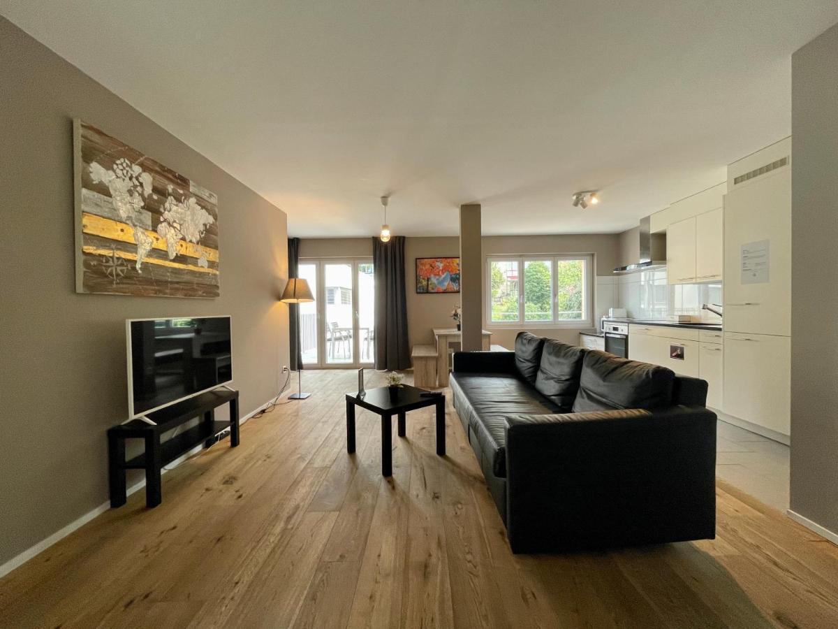 Good Night Apartments Binningen Екстериор снимка